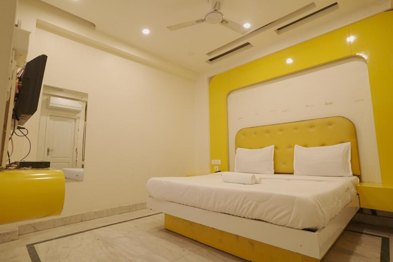Hotel Leo Continental นิวเดลี ภายนอก รูปภาพ