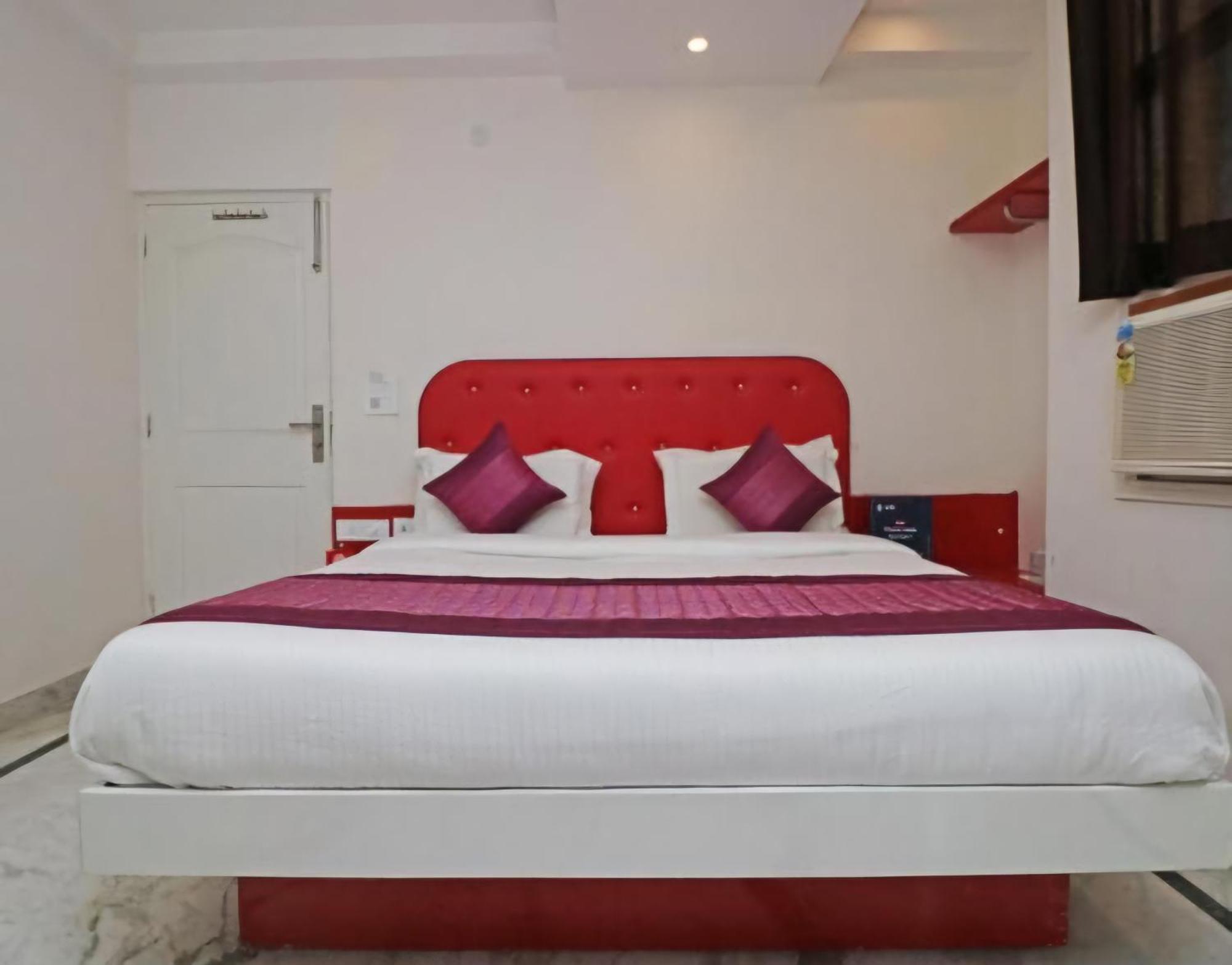 Hotel Leo Continental นิวเดลี ภายนอก รูปภาพ
