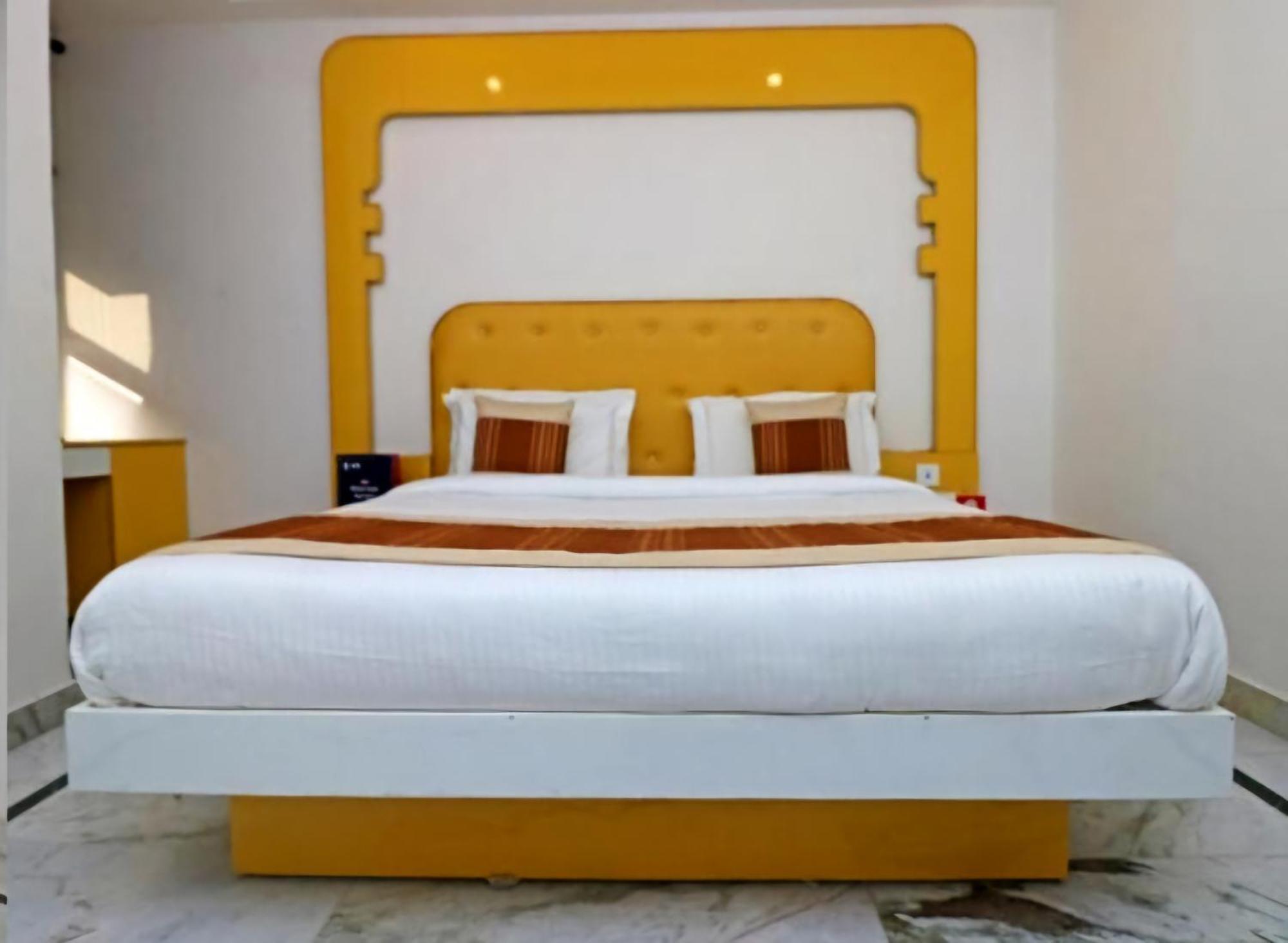 Hotel Leo Continental นิวเดลี ภายนอก รูปภาพ